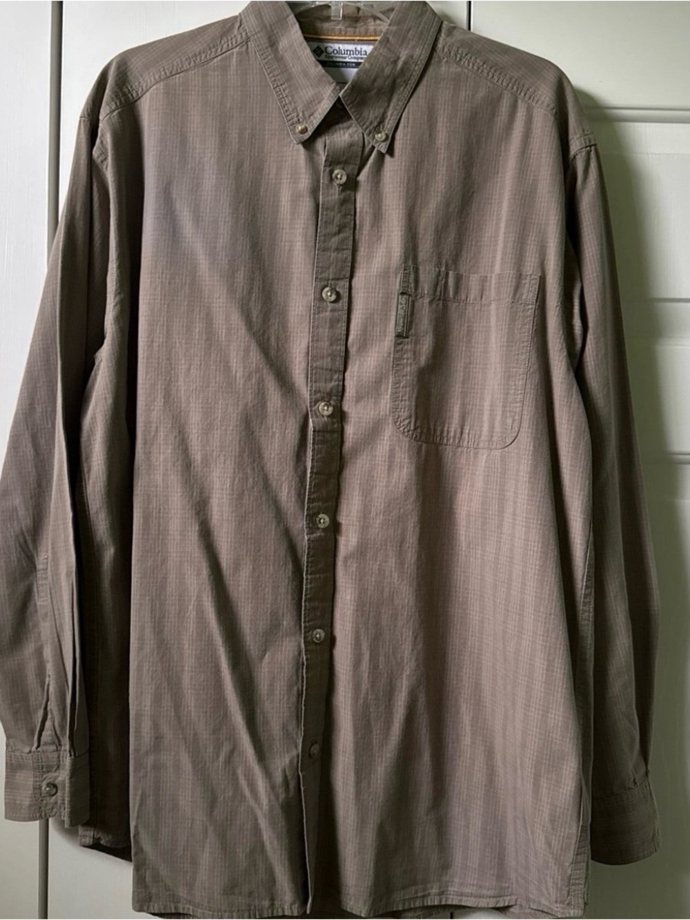 Columbia Long Sleeve Button Down